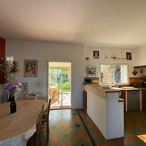 Maison De Charme En Luberon, Jardin Clos Saint-Martin-de-Castillon