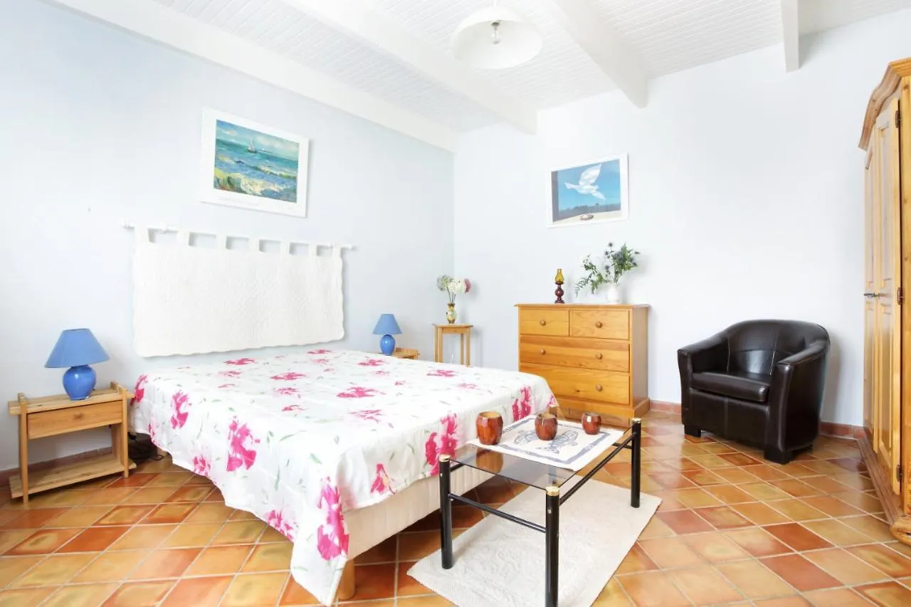 La Cerisaie, Maison Spacieuse En Luberon Saint-Martin-de-Castillon 0*,