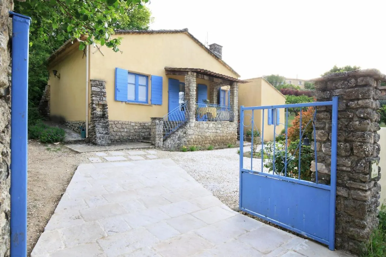 Holiday home La Cerisaie, Maison Spacieuse En Luberon Saint-Martin-de-Castillon